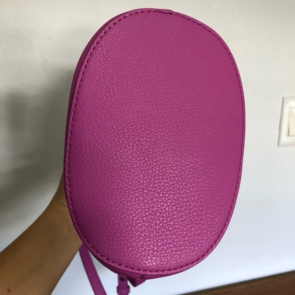 French Connection Dante Bucket Purse - Picture 8 of 12